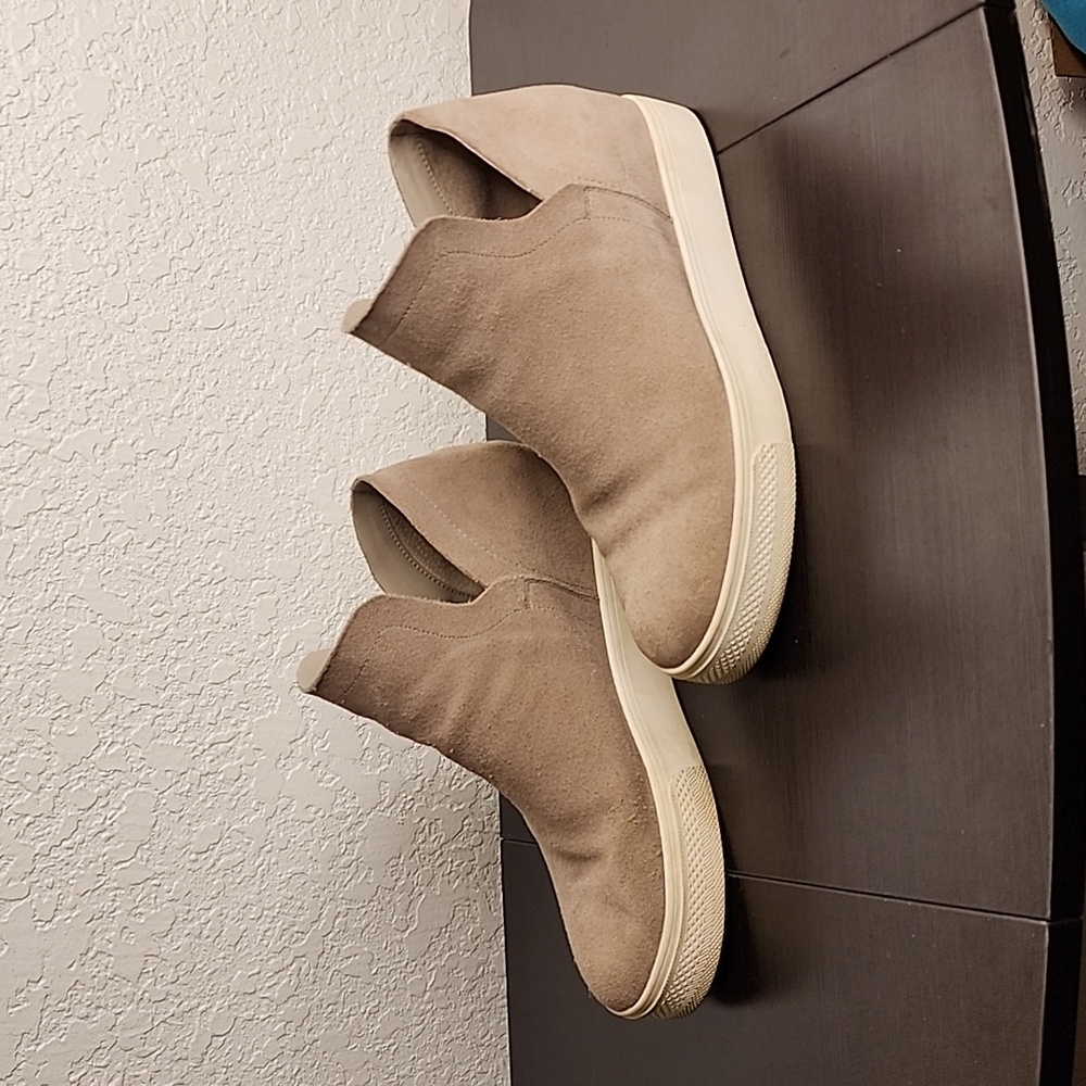 Steve Madden Wrangle Leather High Top Pull On Sneakers - Taupe 8m